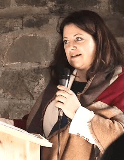 Portrait von Alexandra Gebur, Freie Trauerrednerin (IHK) im Allgäu, in Schwaben und am Bodensee